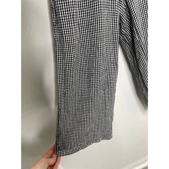 ⭐️ 3/$20 Hollister Plaid Gingham Jumpsuit Size Small Black White - Picture 4 of 8